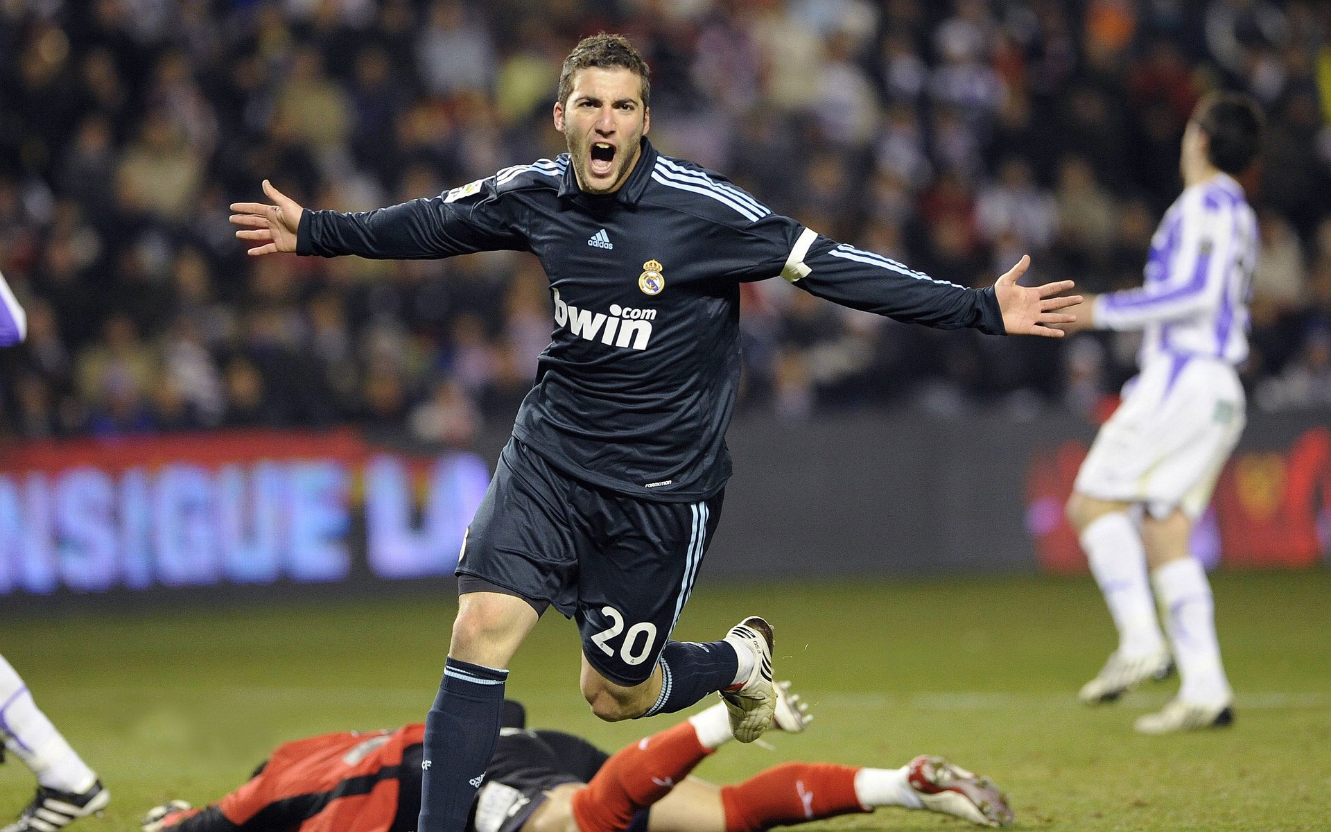 AI裁判助力:未来比赛判罚将实现全自动化,ai裁判 体操